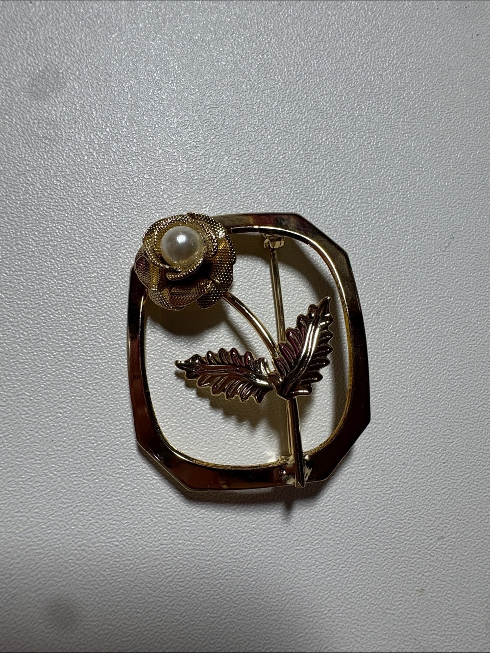 Vintage Gold Floral Pearl Brooch